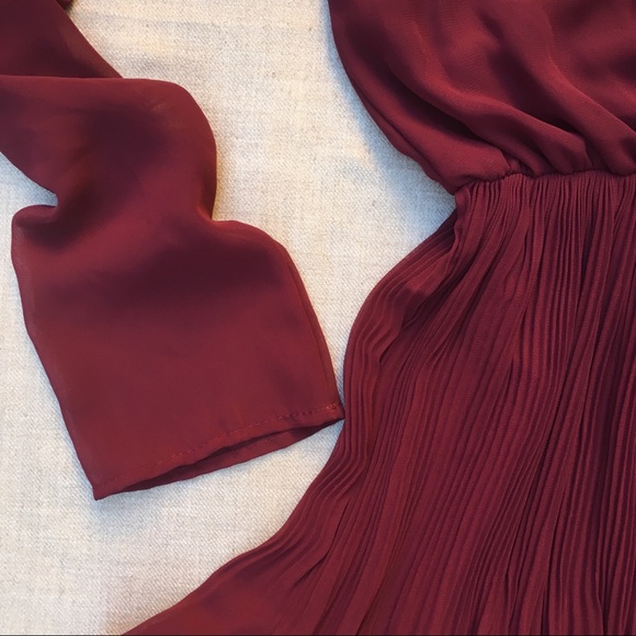 Everly Mesh Dress - Picture 6 of 11